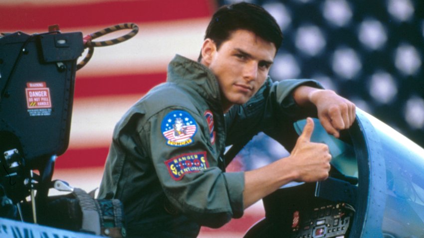 Tom Cruise on the set of Top Gun, directed by Tony Scott.