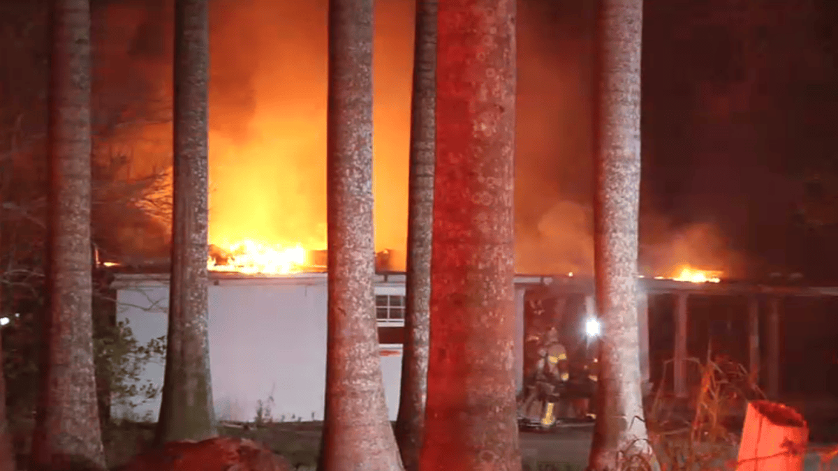 Crews battle overnight fire at Southwest Miami-Dade home – NBC 6 South ...