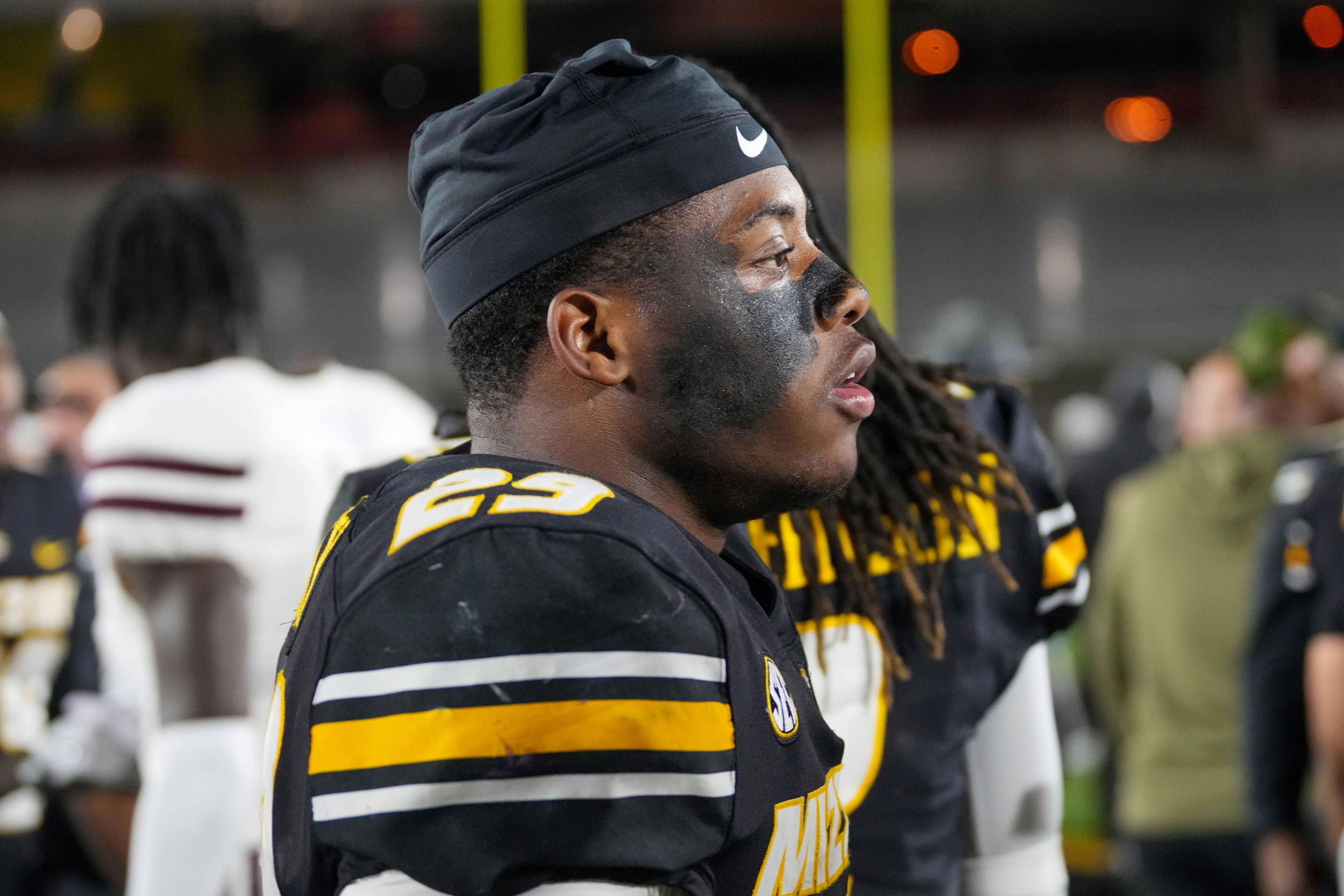 Missouri running back Ahmad Hardy shot at concert in Mississippi, in stable condition