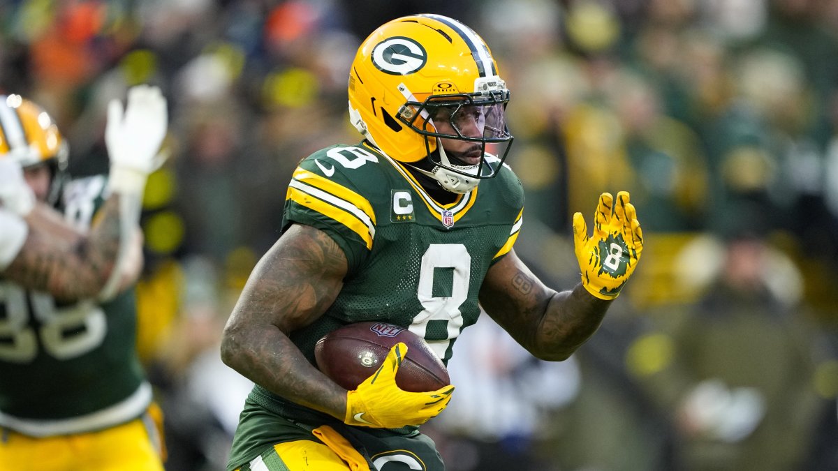 Packers running back Josh Jacobs arrested on charges related to domestic abuse