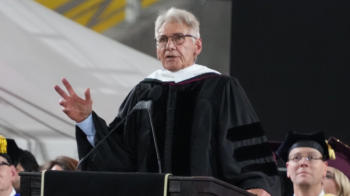Harrison Ford revisits his against-all-odds origin story in an inspiring commencement speech