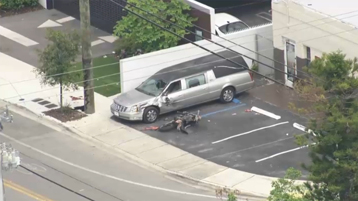 Motorcyclist who crashed into hearse outside NW Miami-Dade mortuary dies, deputies say