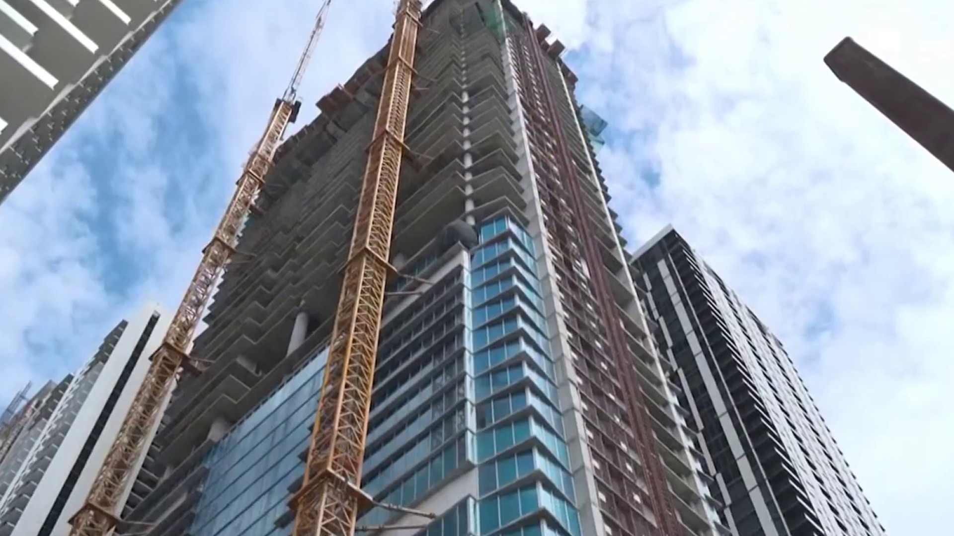 nbcmiami.com - Construction workers hospitalized after accident in Miami