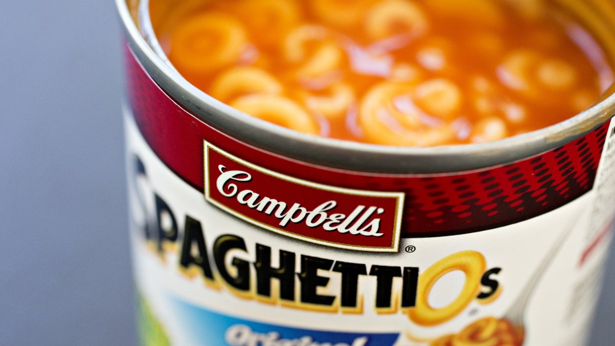 Walmart and SpaghettiOs manufacturer face lawsuit over alleged worm contaminatio...
