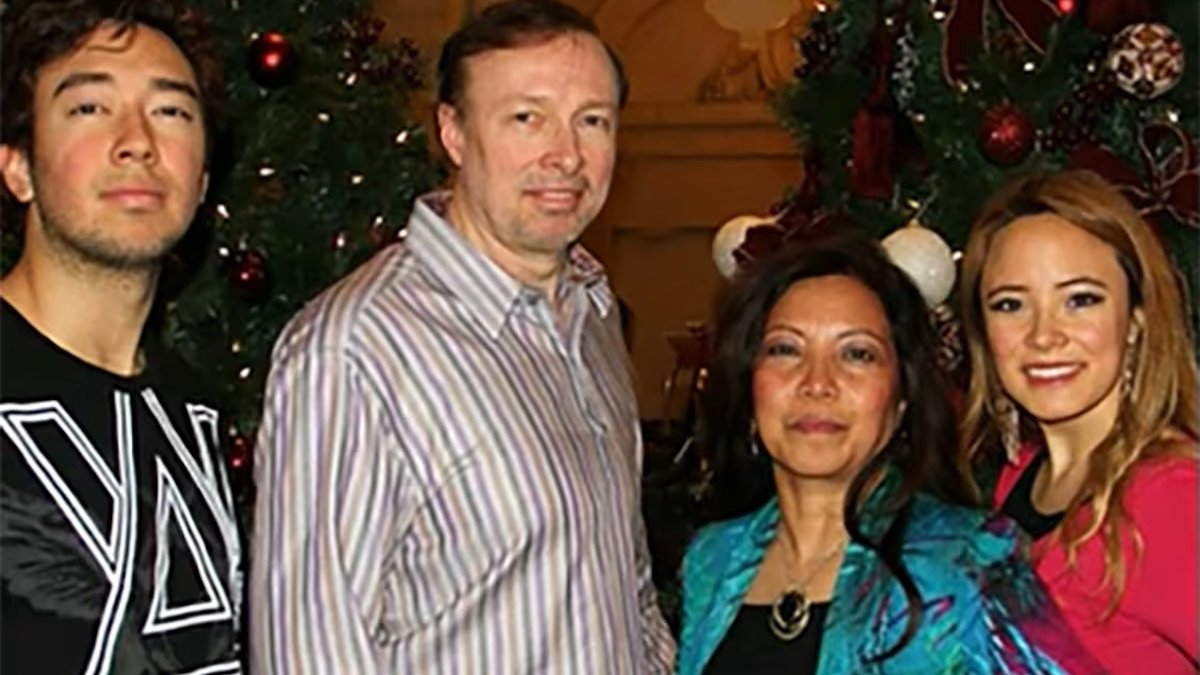 Florida pastor and son's $8 million Covid fraud case comes to bizarre end