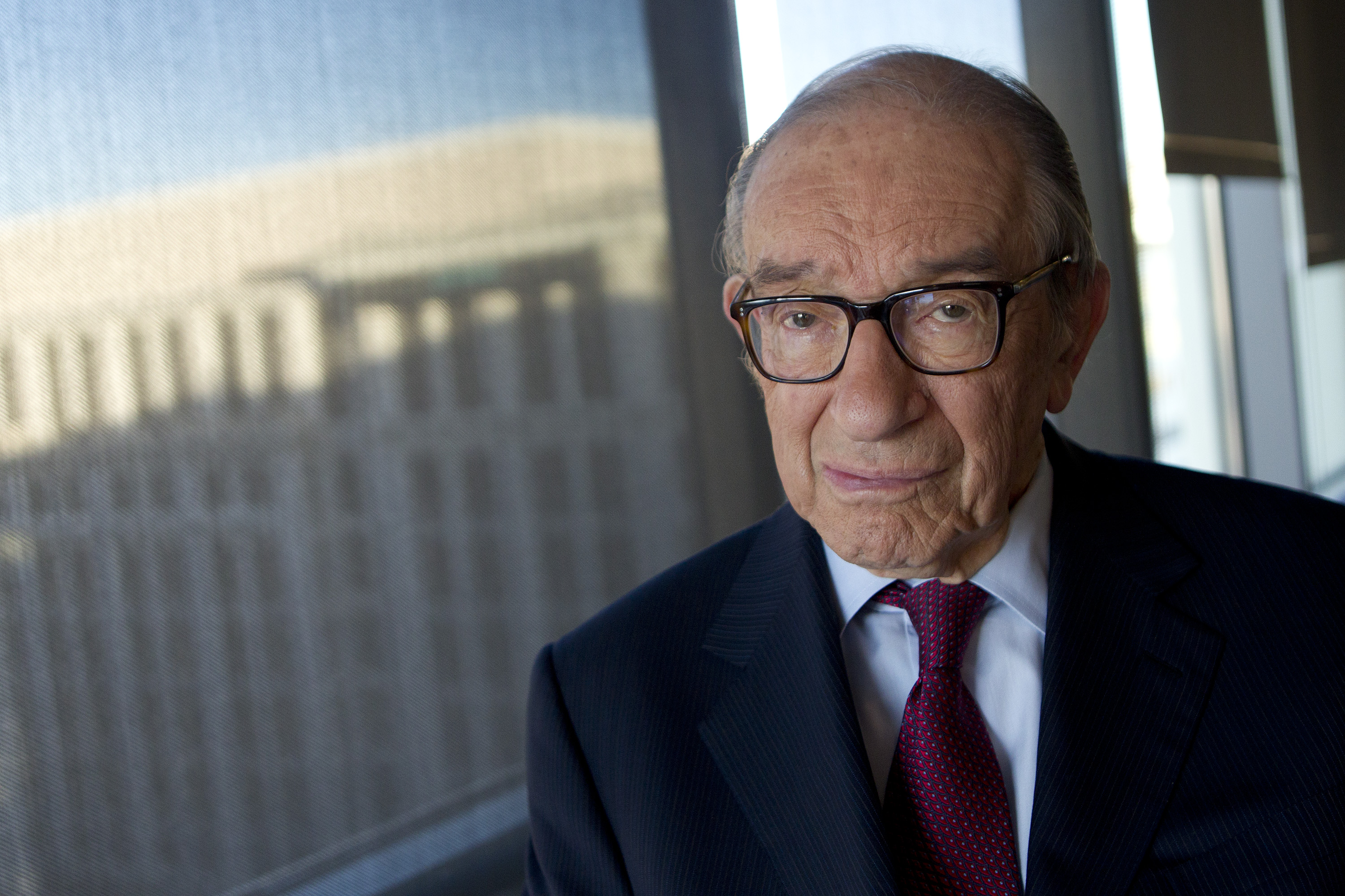 Alan Greenspan dies at 100
