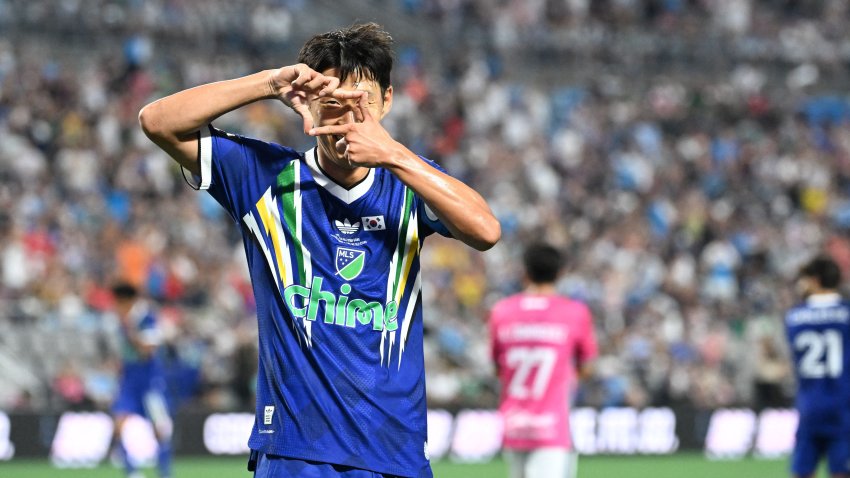 Son Heung-Min of LAFC (7) reacts after a goal.