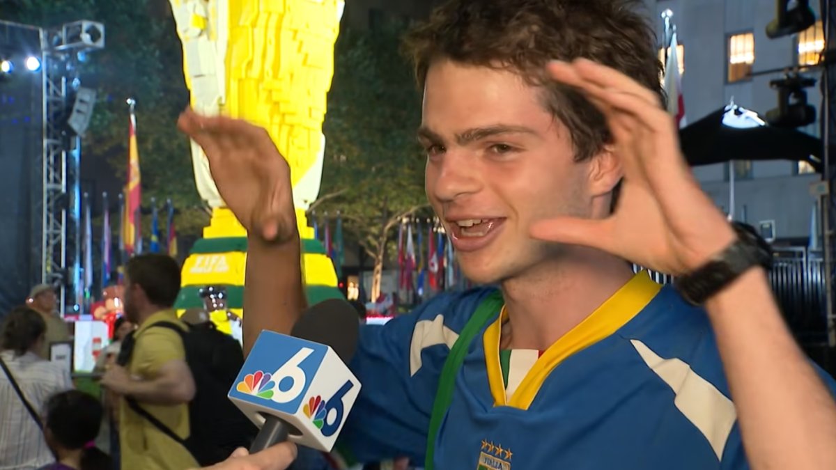 World Cup fans gather in New York ahead of Argentina-Spain final