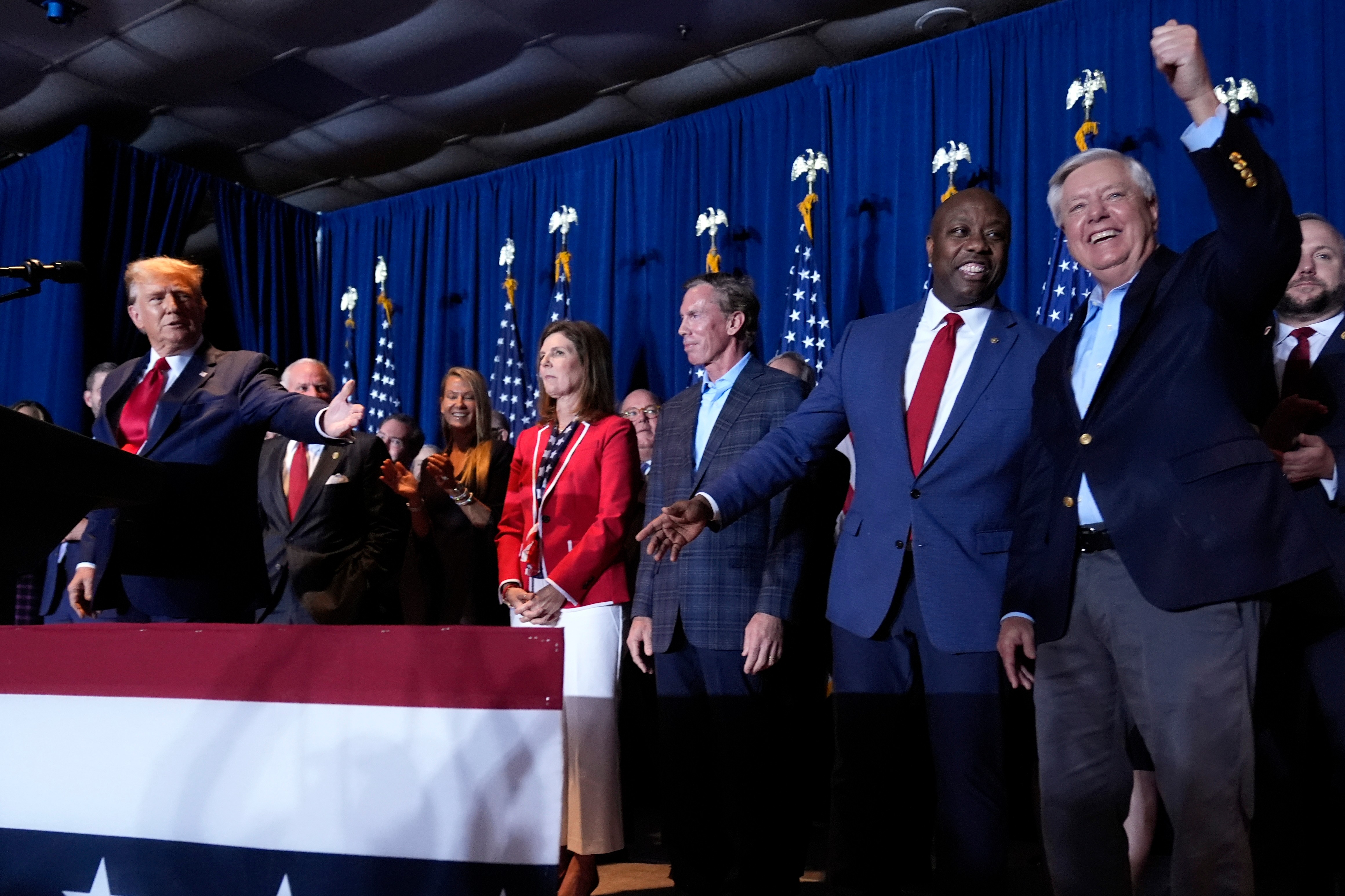 South Carolina governor appoints Lindsey Graham's sister to finish out his Senate term