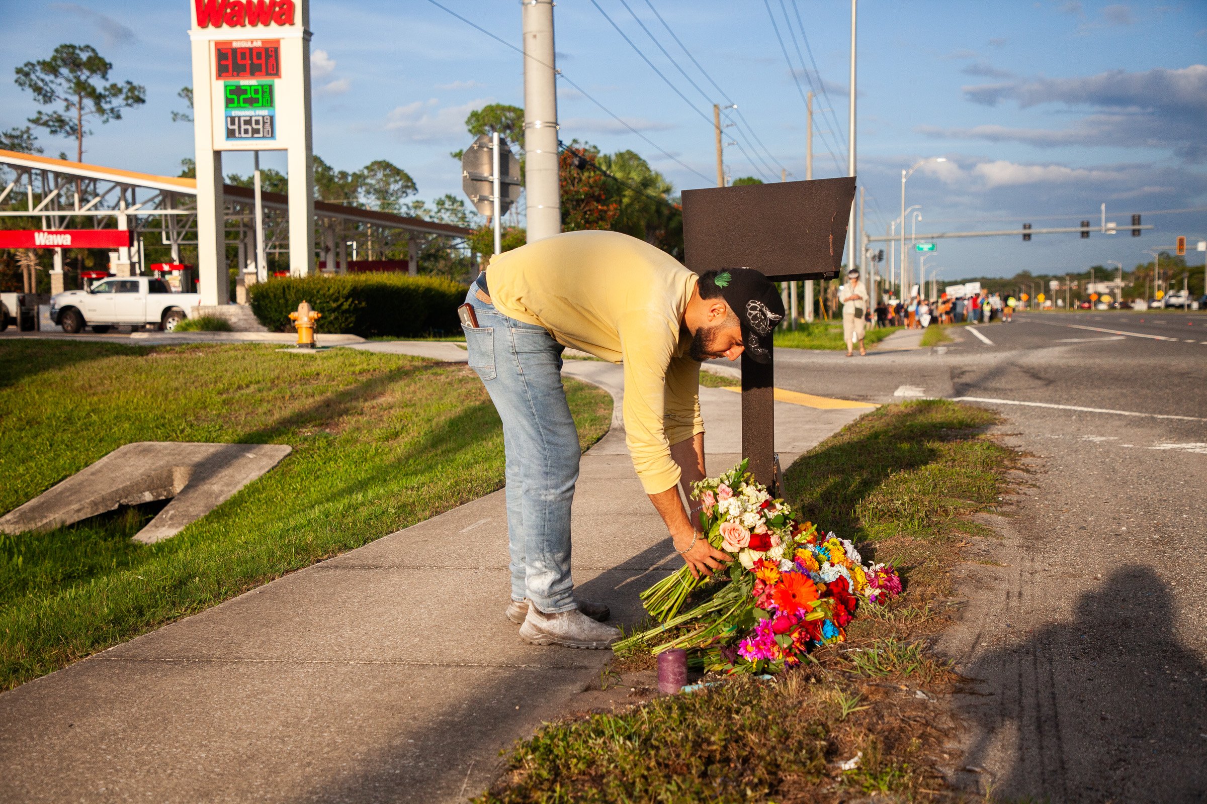 Mexican man killed fleeing ICE in Florida was on vacation, officials say