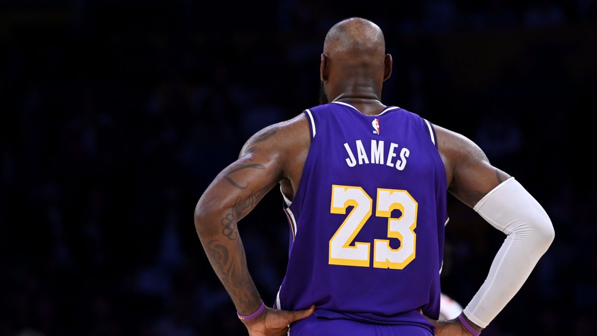 LeBron James' Sixers Jersey Shatters Fanatics Sales Record