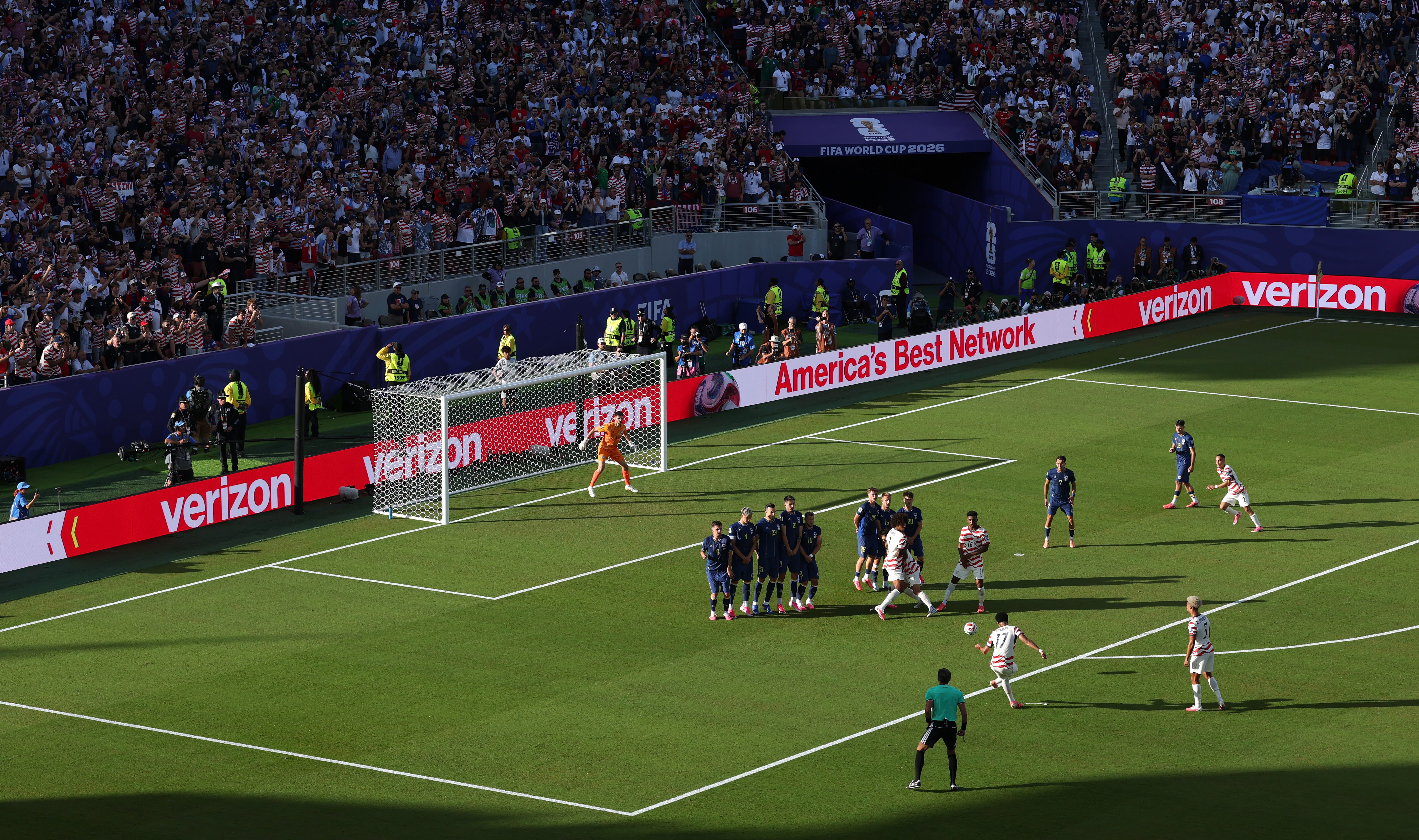 USA eliminates Bosnia and Herzegovina 2-0 for Round of 16 game vs. Belgium