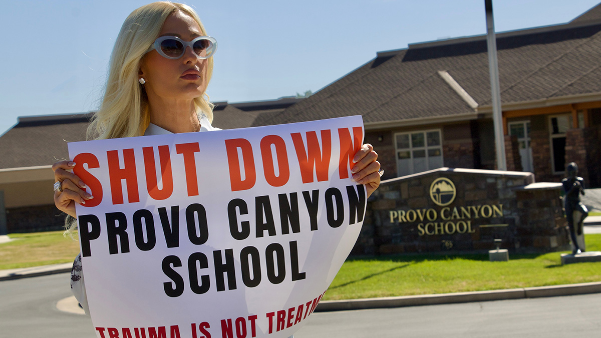 Utah revokes license for school where Paris Hilton says she was abused as a teen
