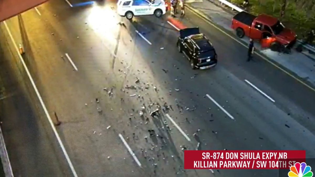 Crash on Don Shula Expressway at Killian Parkway shuts down northbound lanes