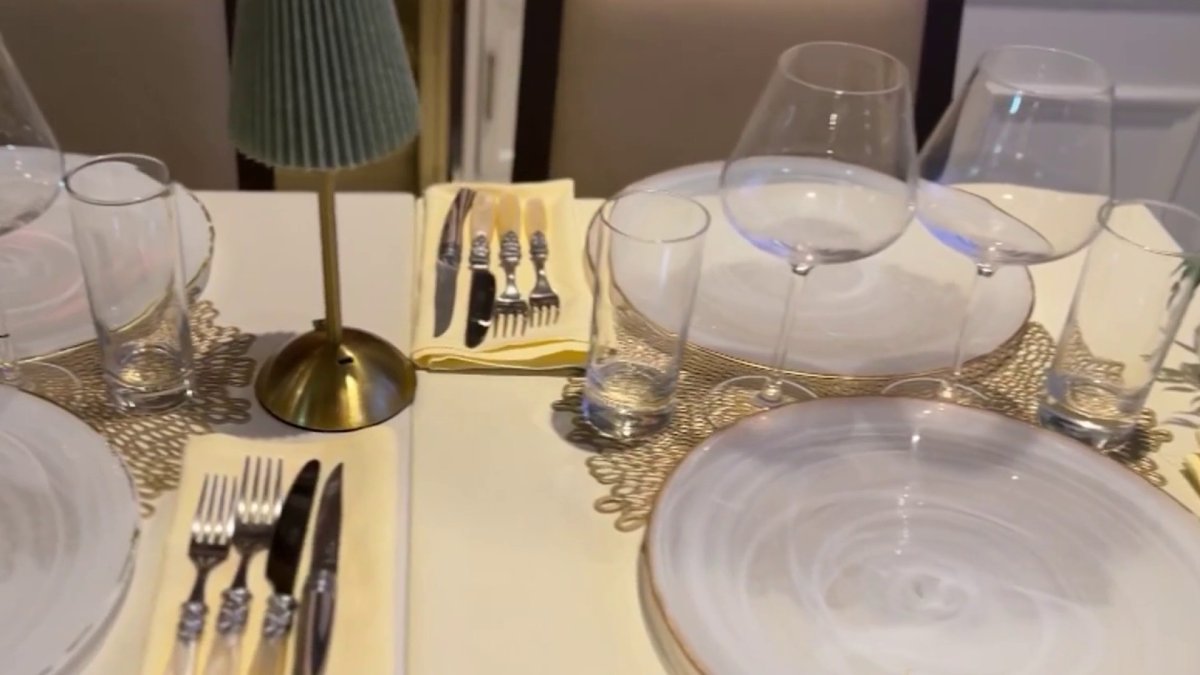 You can dine in the nude at this Hollywood steakhouse