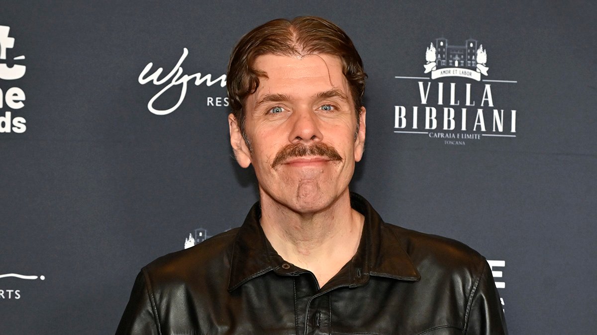 Perez Hilton's mother seeks temporary custody of his children, records show