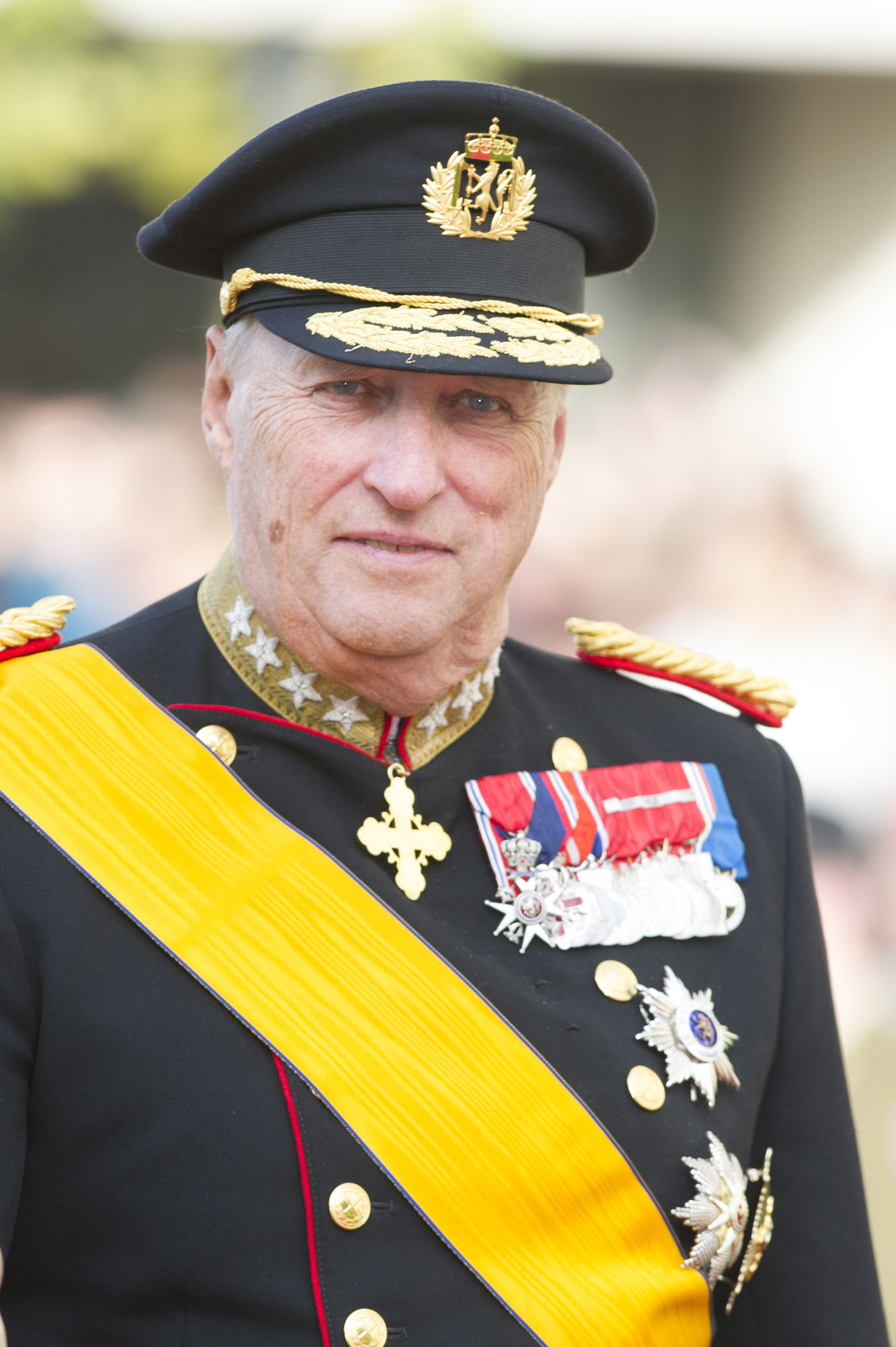 Norway's King Harald V dies at 89 and his son becomes King Haakon VIII