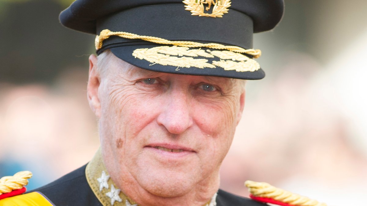 Norway's King Harald V dies at 89 and his son becomes King Haakon VIII