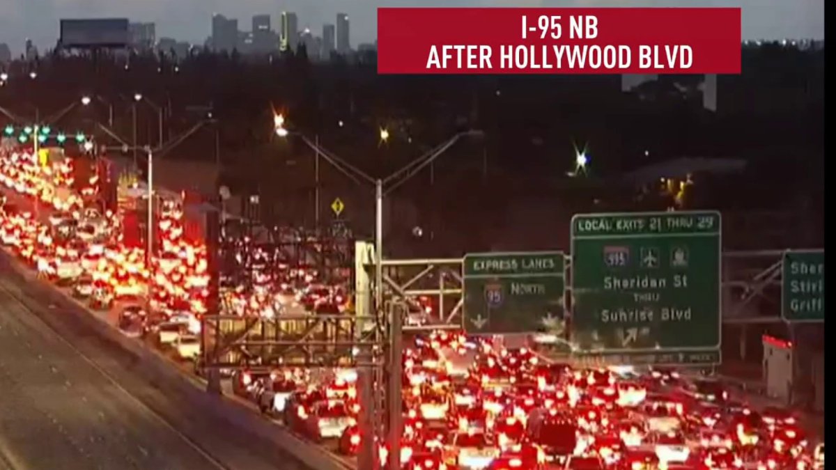 All northbound lanes of I-95 shut down due to crash at Hollywood Boulevard, FHP says