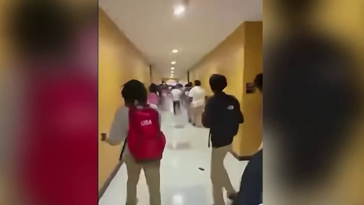 2 students stabbed at Miami Northwestern Senior High, officials say
