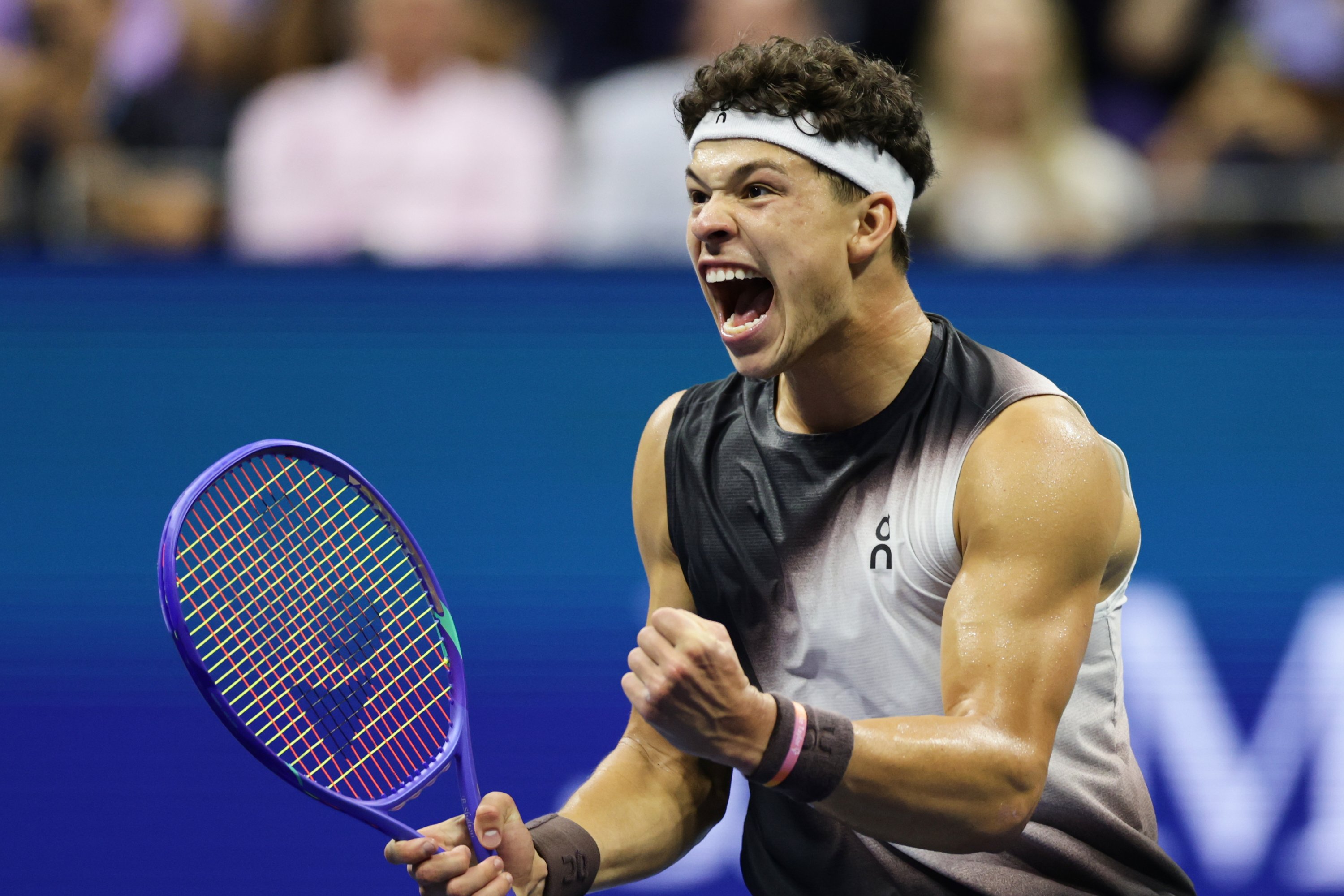 American Ben Shelton beats Carlos Alcaraz in epic late-night match at U.S. Open