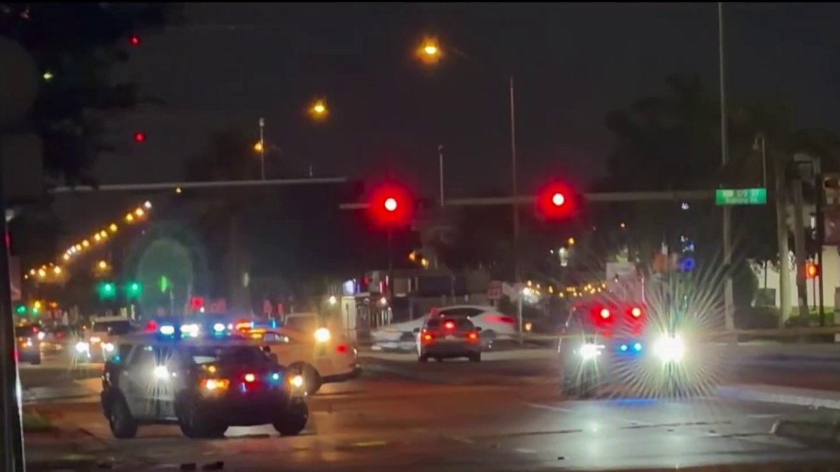 Driver sought in hit-and-run crash that left 2 minors hurt in NW Miami-Dade