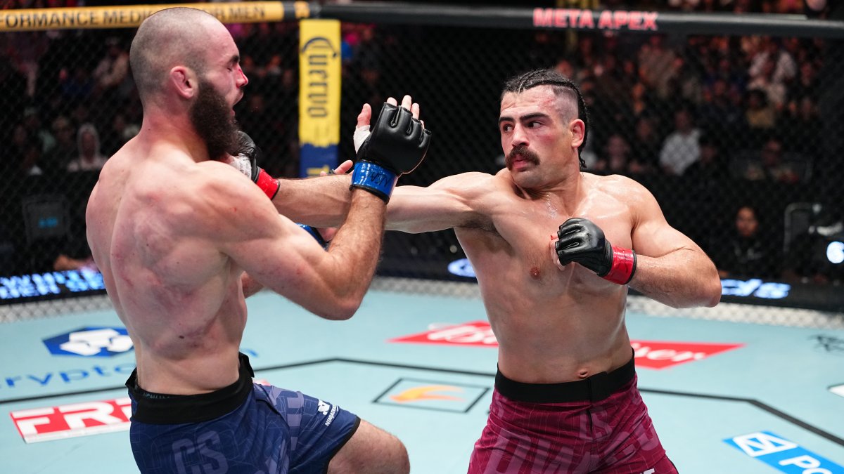 Miami-Dade deputy secures UFC contract with win on Dana White's Contender Series
