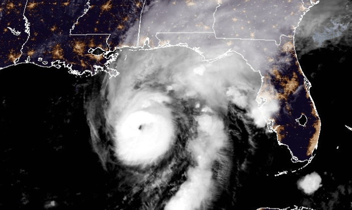 Residents prepare, National Guard troops deploy as Hurricane Isaias nears Florida
