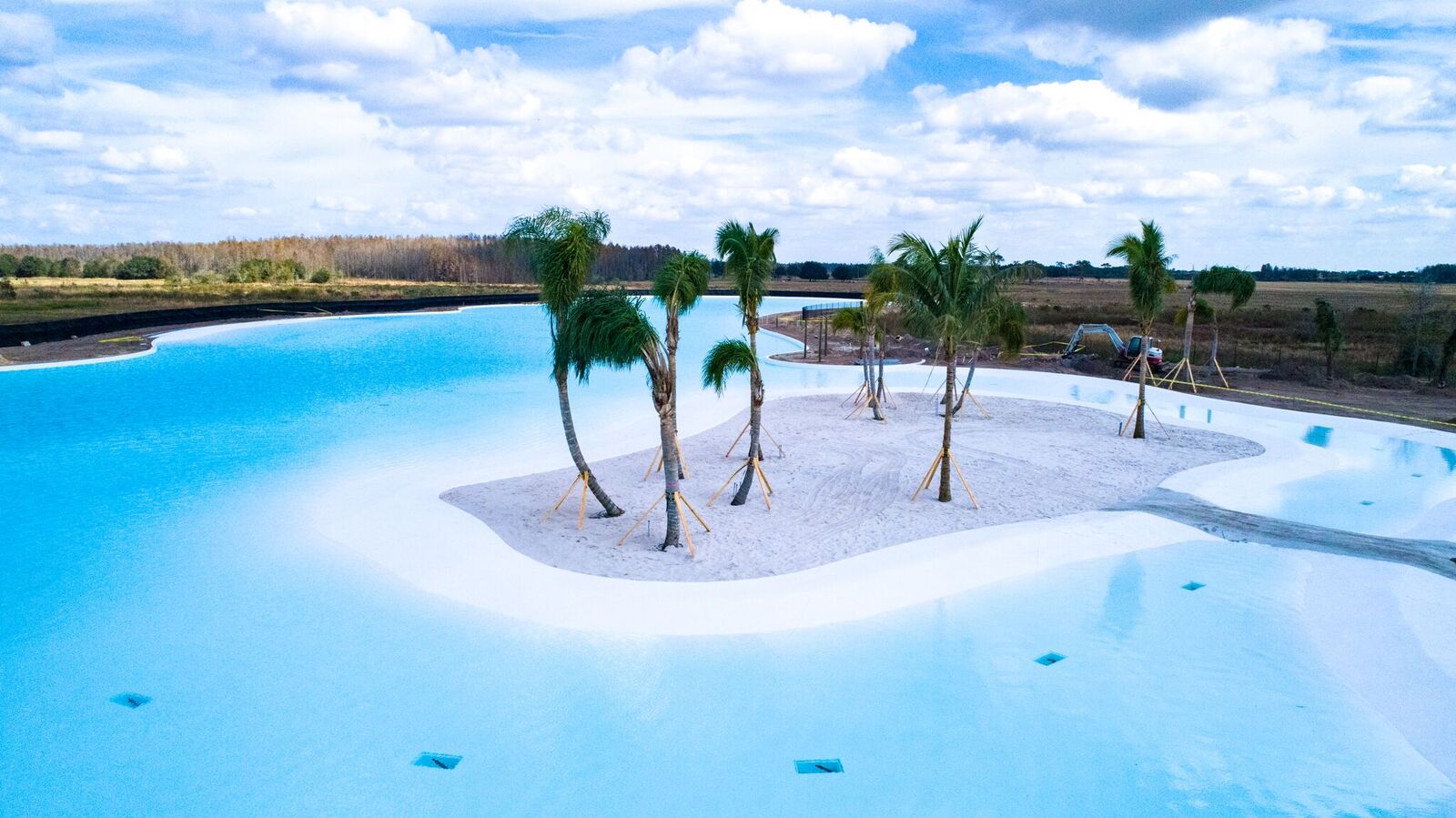 First Crystal Lagoon in Country Comes to Florida