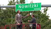 nowitzki-way-sign Dallas Street Renamed 'Nowitzki Way' in Honor of Dirk