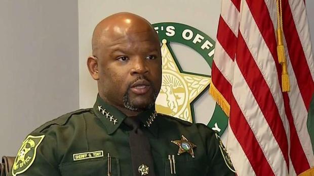 [MI] Broward Sheriff 'Sympathetic' to Video of Tamarac Arrest
