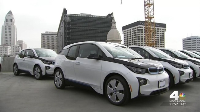 Lapd Adds Fleet Of 100 Electric Bmw Cars Nbc 6 South Florida Lapd Unveils Its Bmw Electric Cars