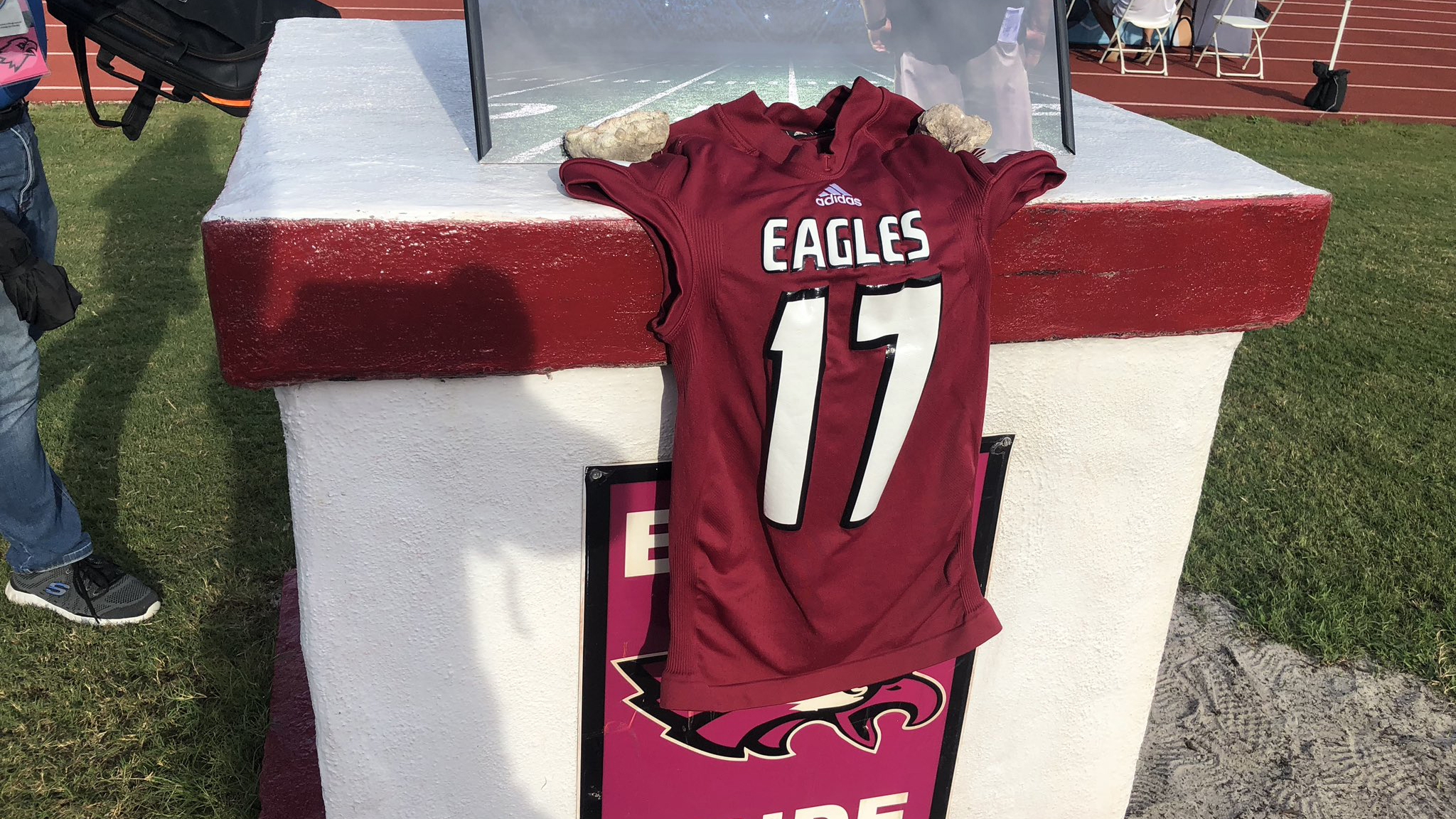 MSD Football Wins by 17 in Game Dedicated to 17 Victims