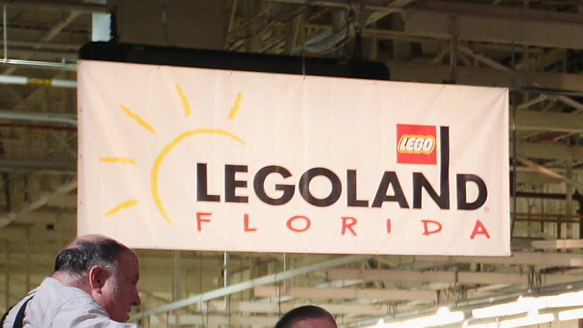 Lockdown Lifted at Legoland After Threatening Note Was Found