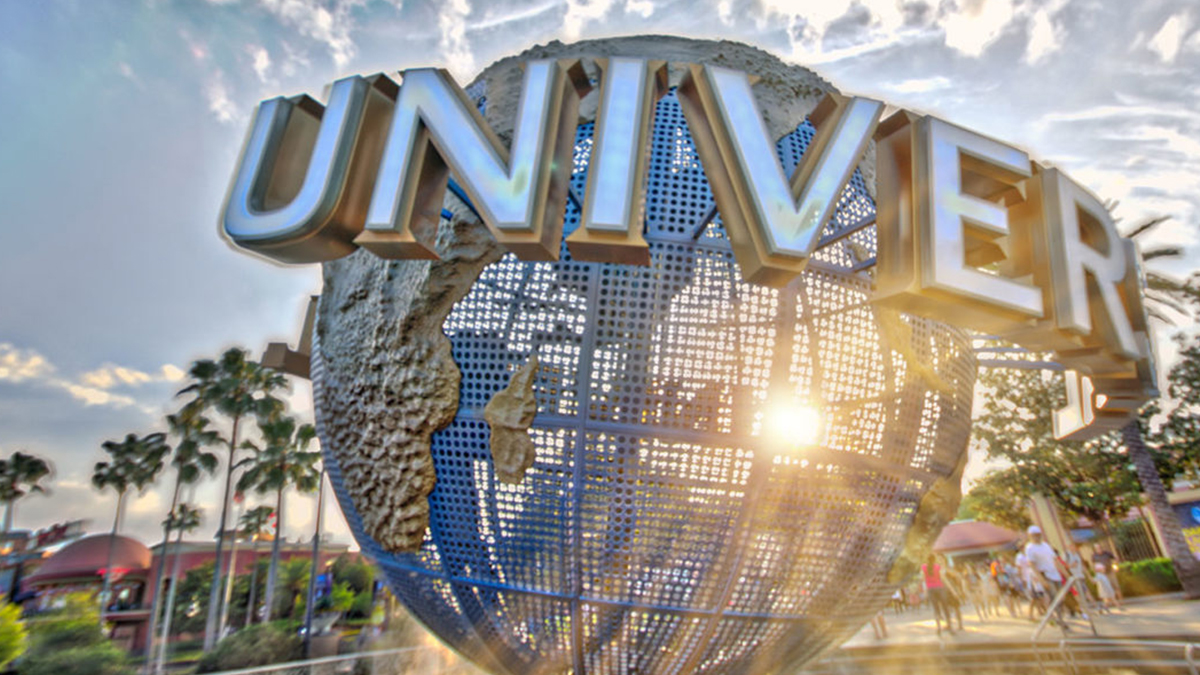 Universal Orlando Set to Hire 2,500 Seasonal Employees