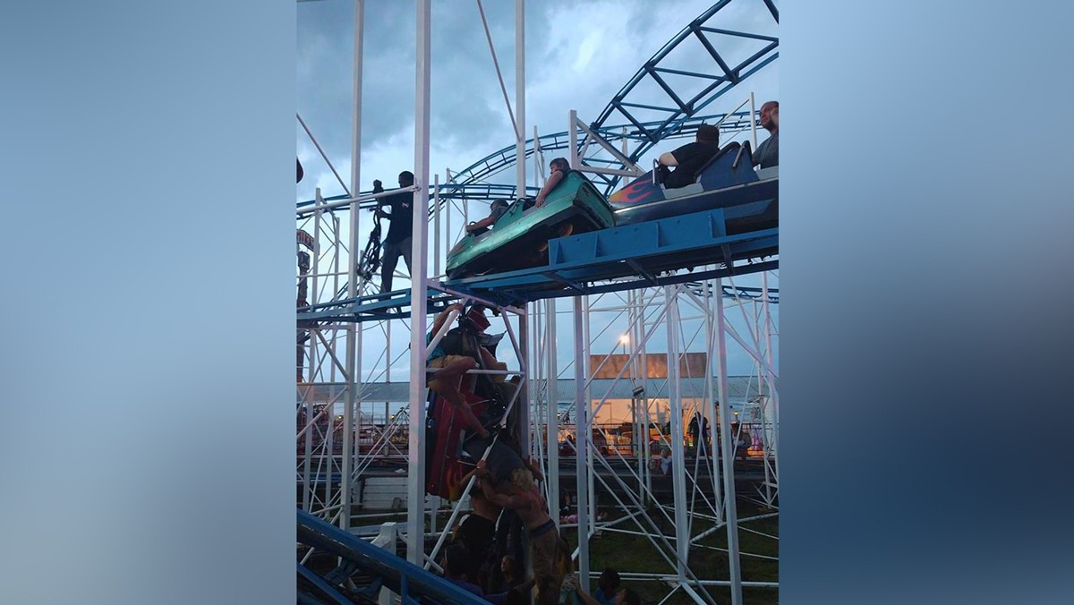Roller Coaster Derails in Daytona Beach; 2 Fall, 10 Rescued