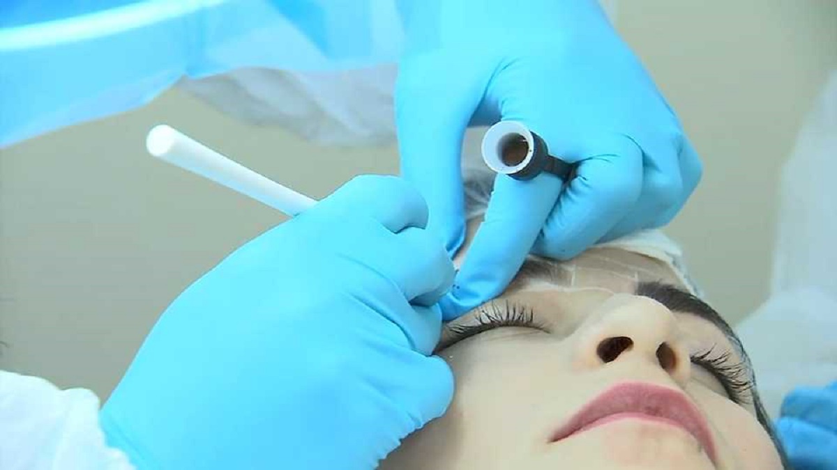 Microblading Comes With Warning About Who Can Perform It